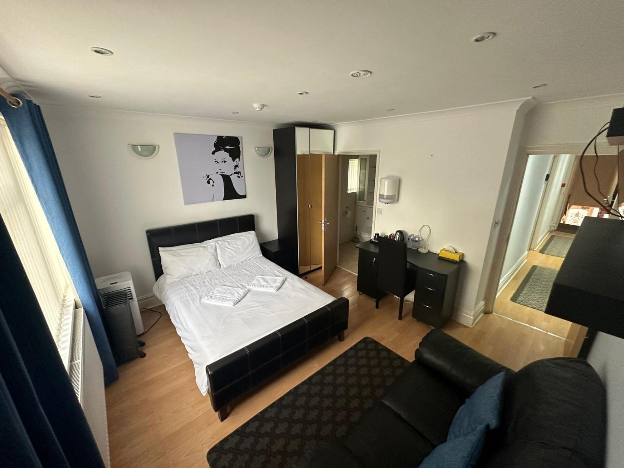 3 Luxury En-Suite Bedrooms Кардифф Экстерьер фото